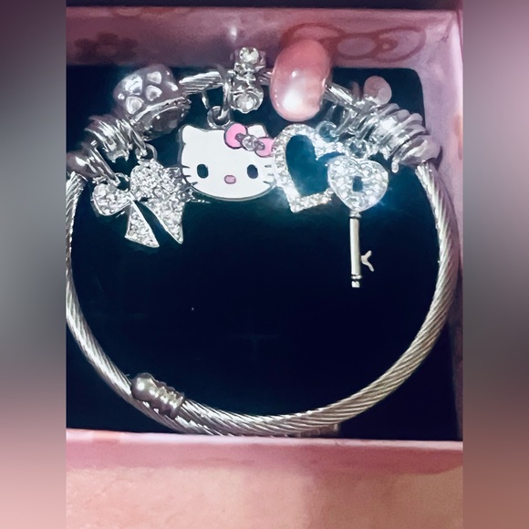 New Hello Kitty Charmed Adjustable Bracelet w/Box - Picture 3 of 6